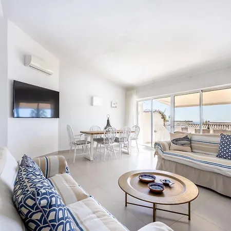 Coolhouses Algarve Luz, 3 Bed Townhouse, Lovely Sea Views, Village Centre, Casa Limoeiro 54lbc Holiday home *