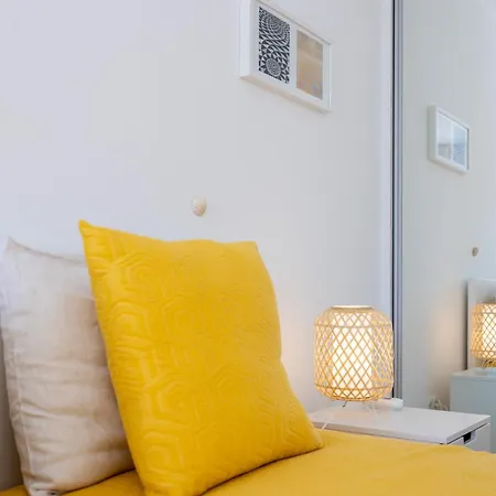 Hébergement de vacances Coolhouses Algarve Luz, 3 Bed Townhouse, Lovely Sea Views, Village Centre, Casa Limoeiro 54lbc *